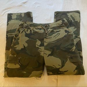 WRANGLER VINTAGE CAMO CARGOS